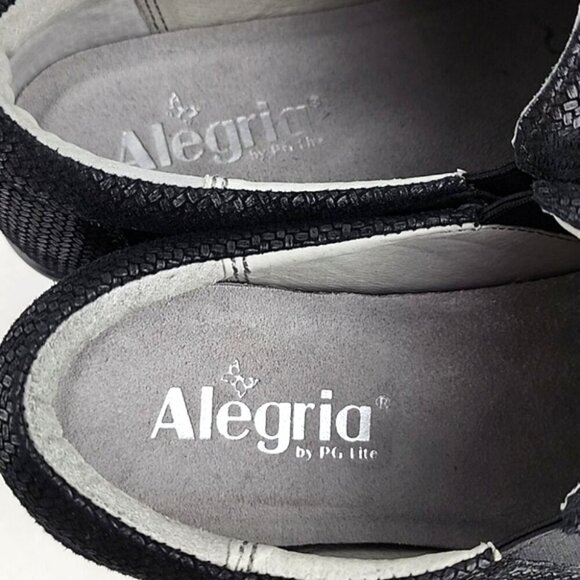 Alegria Women's Eryn Bob & Weave Black Leather Slip On Wedge Shoes Sz 38 - Picture 8 of 16